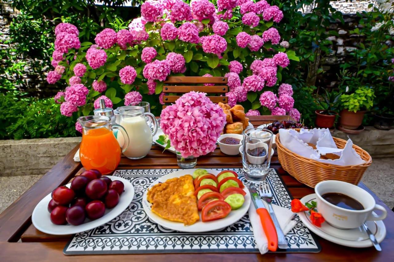 Palorto Hotel Gjirokastër 외부 사진