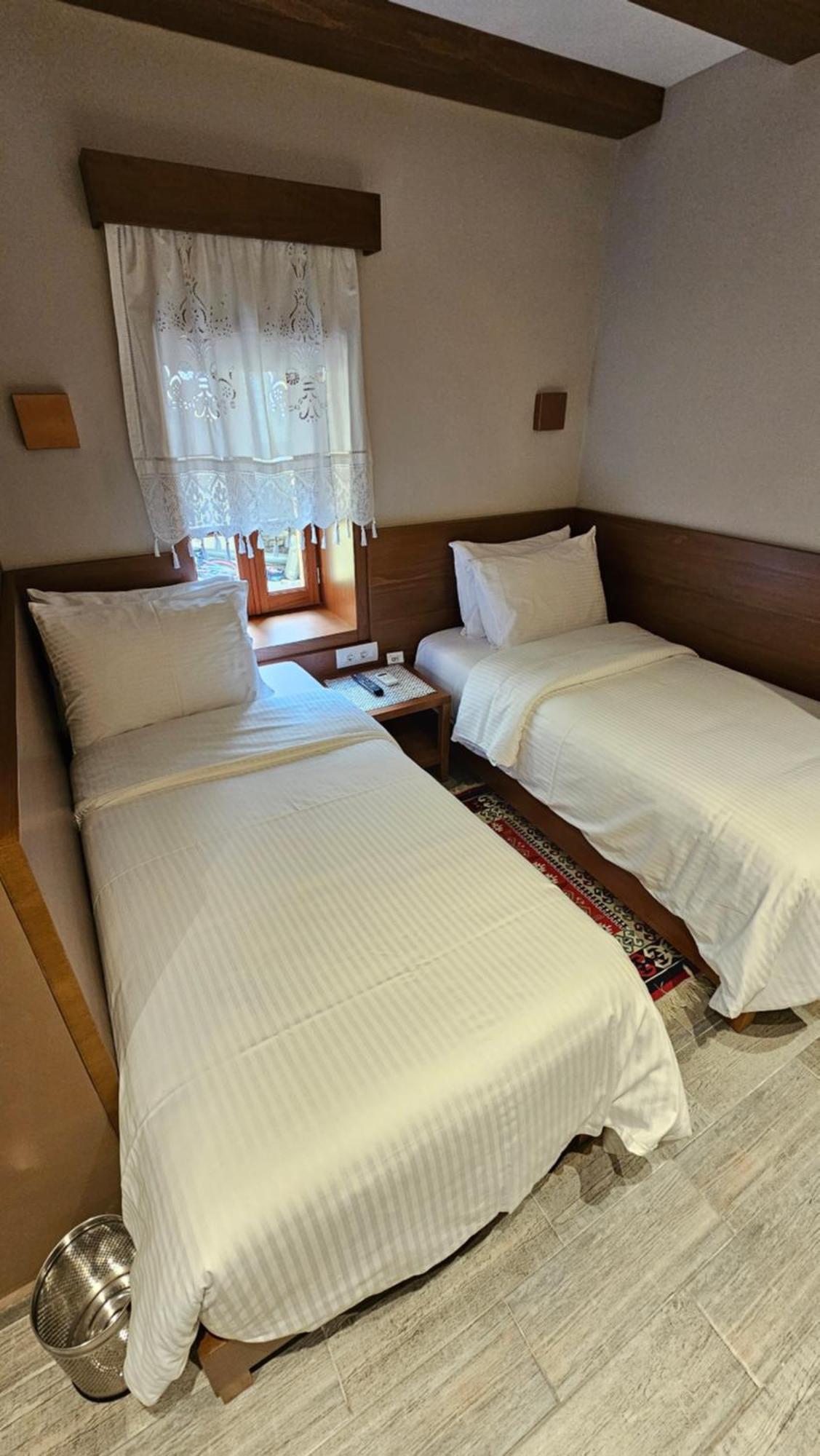 Palorto Hotel Gjirokastër 외부 사진